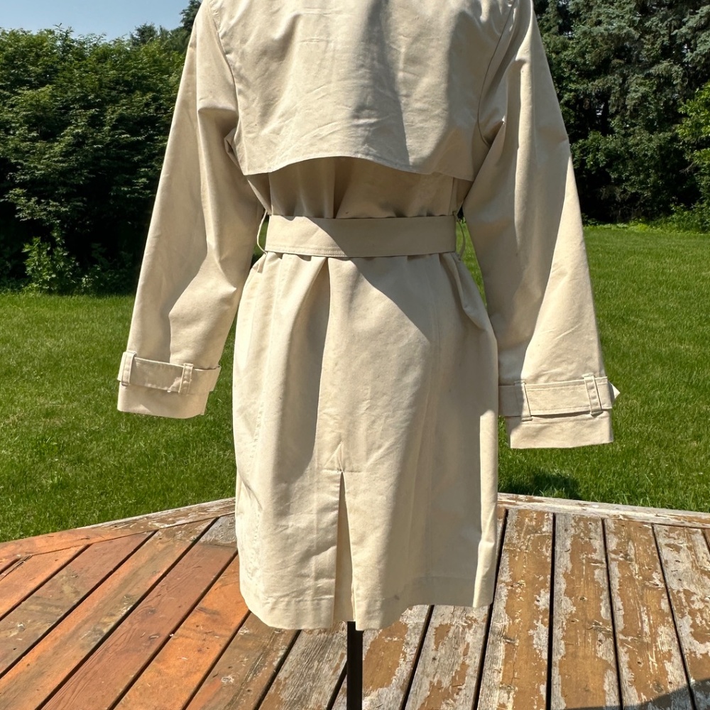 LLBean Trench Double Breasted Off White Med/Pet. Excellent Washable Cotton/Poly - Picture 4 of 12